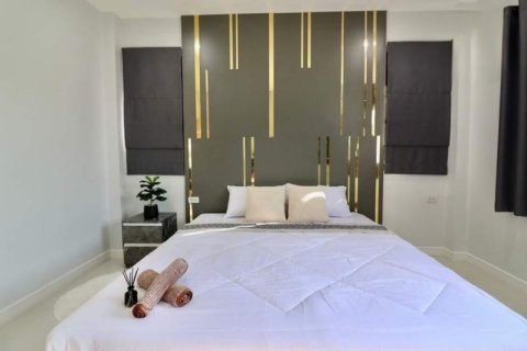 House in Pattaya, Thailand 3 bedrooms № 157657 - photo 7