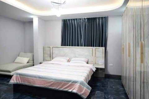 House in Pattaya, Thailand 3 bedrooms № 157652 - photo 10