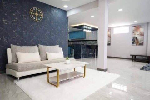 House in Pattaya, Thailand 3 bedrooms № 157652 - photo 3