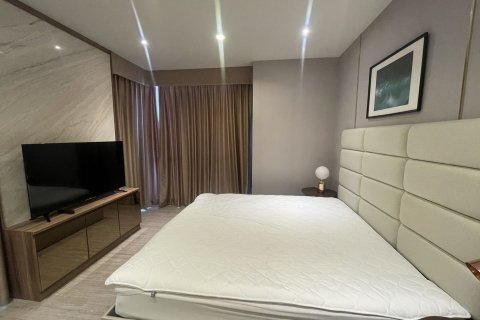 Condo à Watthana, Bangkok, Thaïlande, 2 chambres  № 173164 - photo 5