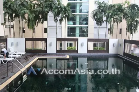 Condo à Watthana, Bangkok, Thaïlande, 2 chambres  № 220334