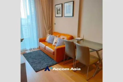 Condo in Khlong Toei, Bangkok, Thailand, 1 bedroom  № 217171