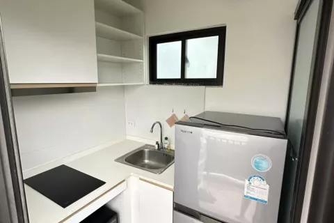 Студия в кондо в Клонг Тоэй, Бангкок, Таиланд № 140359 - фото 6