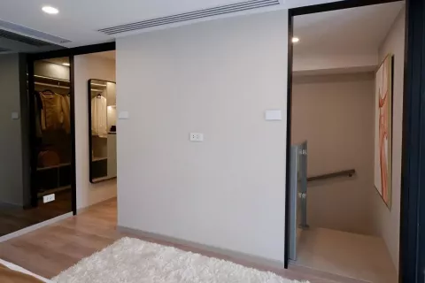 Studio dans le Condo à Khlong Toei, Bangkok, Thaïlande  № 140481 - photo 13