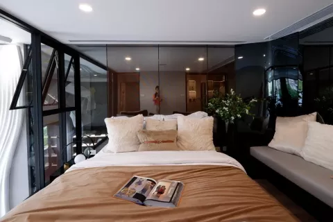 Studio dans le Condo à Khlong Toei, Bangkok, Thaïlande  № 140481 - photo 12