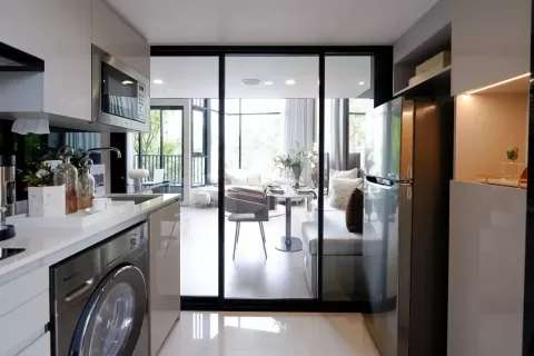 Studio dans le Condo à Khlong Toei, Bangkok, Thaïlande  № 140481 - photo 15