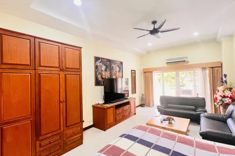 สตูดิโอในคอนโดมิเนียมในจอมเทียน, พัทยา, ประเทศไทย № 210534 - รูปถ่าย 16