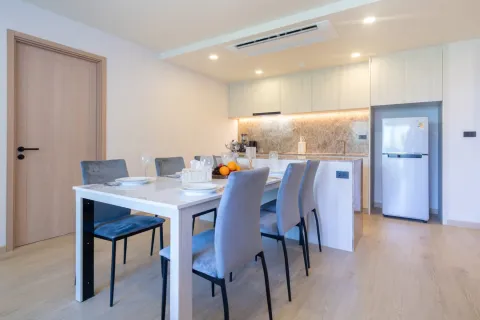 Condo in Bang Tao, Thailand, 2 bedrooms  № 182996 - photo 5