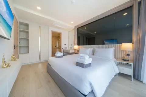 Condo in Bang Tao, Thailand, 2 bedrooms  № 182996 - photo 21