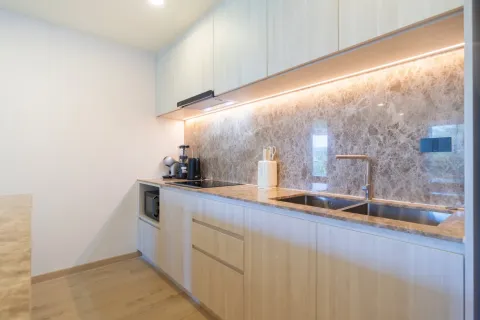 Condo in Bang Tao, Thailand, 2 bedrooms  № 182996 - photo 13