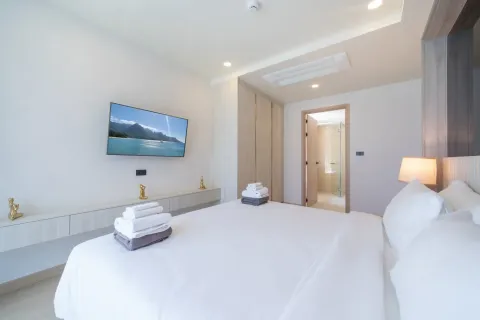 Condo in Bang Tao, Thailand, 2 bedrooms  № 182996 - photo 22