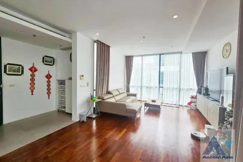 Condo in Khlong Toei, Bangkok, Thailand, 2 bedrooms № 214982