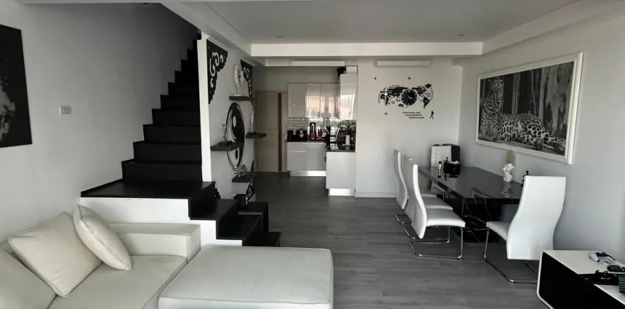 Квартира в Пхукете, Таиланд с 2 спальнями  № 155044