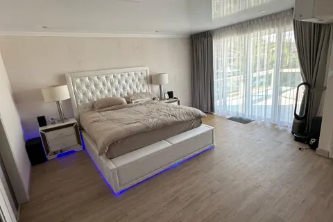 Квартира в Пхукете, Таиланд с 2 спальнями  № 155044 - фото 9