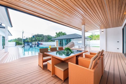 Вилла в Паттайе, Таиланд с 5 спальнями № 155045 - фото 14