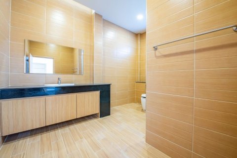 Вилла в Паттайе, Таиланд с 5 спальнями № 155045 - фото 10