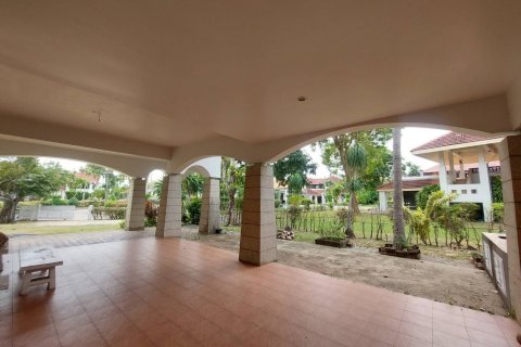 Вилла в Ча-аме, Таиланд с 4 спальнями № 155049 - фото 16