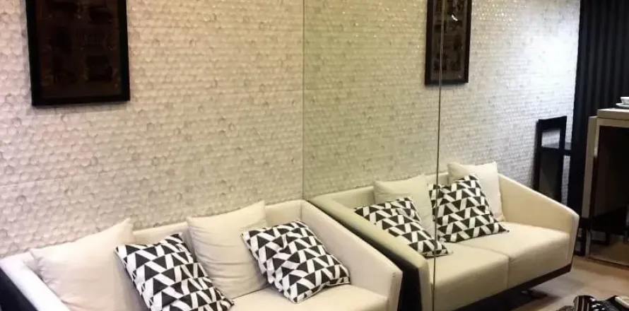 Студия в кондо в Ваттхане, Бангкок, Таиланд № 155048