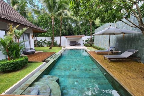 Villa in Phuket, Thailand 4 bedrooms № 155046 - photo 1