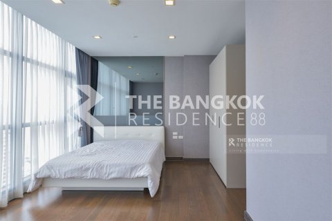 Condo in Bangkok, Thailand, 3 bedrooms № 184739 - photo 4