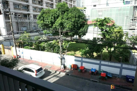 Condo in Bangkok, Thailand, 1 bedroom  № 185437 - photo 6
