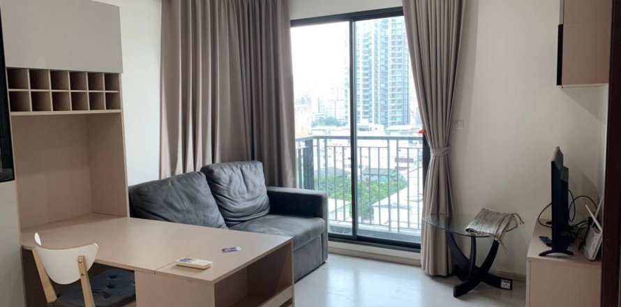 Кондоминиум с 2 спальнями в Бангкоке, Таиланд № 143670