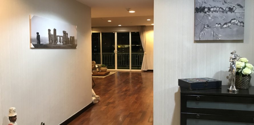 Condo à Bangkok, Thaïlande, 3 chambres  № 143674
