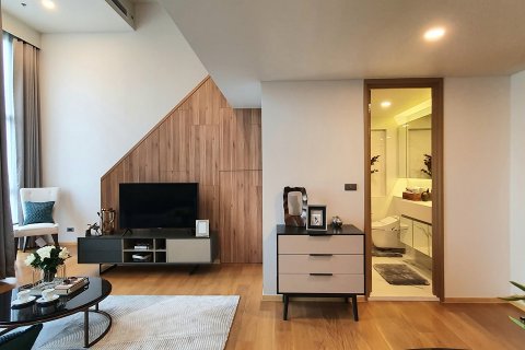 Condo in Bangkok, Thailand, 1 bedroom  № 143669 - photo 2