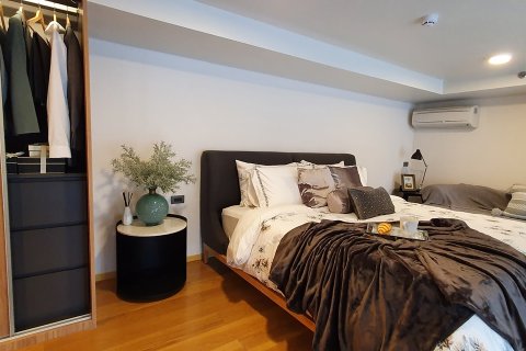 Condo in Bangkok, Thailand, 1 bedroom  № 143669 - photo 3