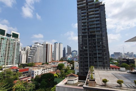 Condo in Bangkok, Thailand, 1 bedroom  № 143669 - photo 10