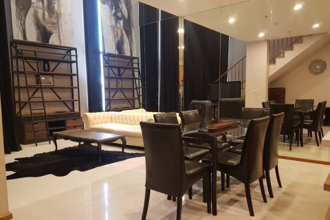 Condo à Bangkok, Thaïlande, 1 chambre  № 143668 - photo 1