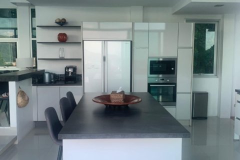 Villa in Kathu, Thailand 8 bedrooms № 161653 - photo 11