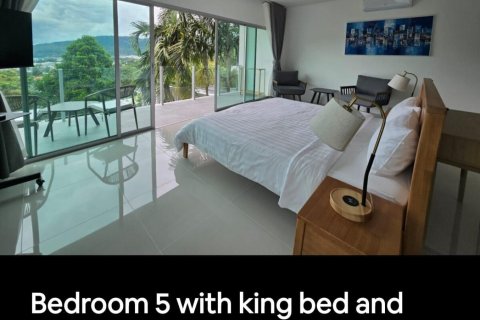 Villa in Kathu, Thailand 8 bedrooms № 161653 - photo 24