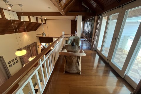 House in Chiang Mai, Thailand 5 bedrooms № 161648 - photo 20