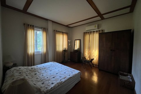 House in Chiang Mai, Thailand 5 bedrooms № 161648 - photo 15