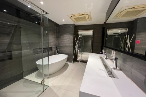 Maison à Pattaya, Thaïlande 7 chambres № 141985 - photo 7