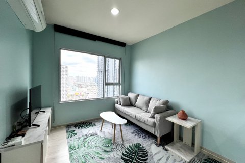 Кондоминиум с 2 спальнями в Банг Сью, Бангкок, Таиланд № 136419 - фото 1