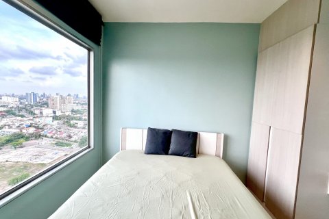 Кондоминиум с 2 спальнями в Банг Сью, Бангкок, Таиланд № 136419 - фото 4