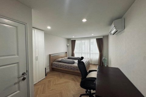 Кондоминиум с 2 спальнями в Сатхоне, Бангкок, Таиланд № 136418 - фото 4