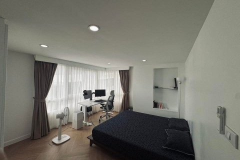 Кондоминиум с 2 спальнями в Сатхоне, Бангкок, Таиланд № 136418 - фото 2