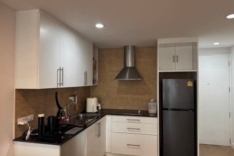 Кондоминиум с 2 спальнями в Сатхоне, Бангкок, Таиланд № 136418 - фото 7