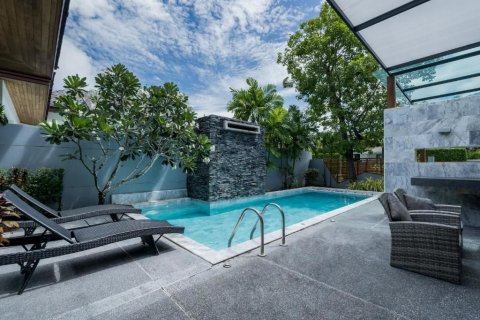 Villa in Kathu, Thailand 3 bedrooms № 136142 - photo 4