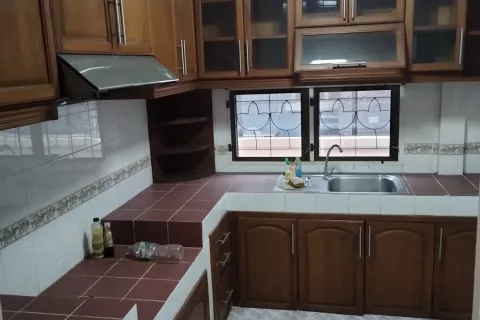 House in Samut Prakan, Thailand 3 bedrooms № 136144 - photo 5