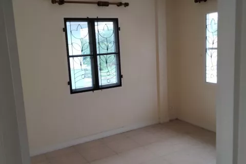 House in Samut Prakan, Thailand 3 bedrooms № 136144 - photo 10