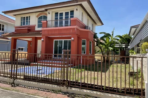 House in Samut Prakan, Thailand 3 bedrooms № 136144 - photo 2