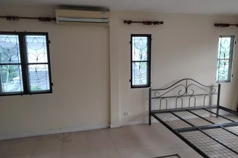 House in Samut Prakan, Thailand 3 bedrooms № 136144 - photo 14