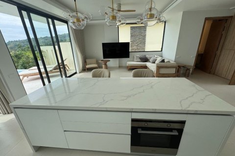 Villa in Phuket, Thailand 4 bedrooms № 136143 - photo 5