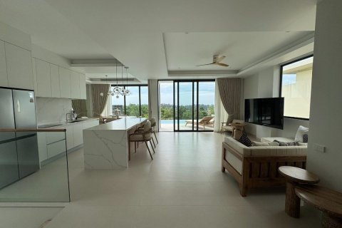 Villa in Phuket, Thailand 4 bedrooms № 136143 - photo 21