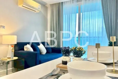 Condominio de 1 dormitorio en Jomtien Beach, Pattaya, Tailandia № 211870 - foto 2
