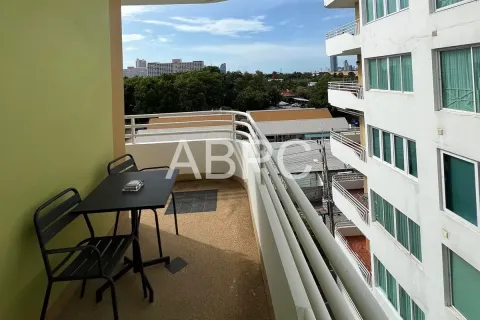 Condominio de 1 dormitorio en Jomtien Beach, Pattaya, Tailandia № 211871 - foto 3